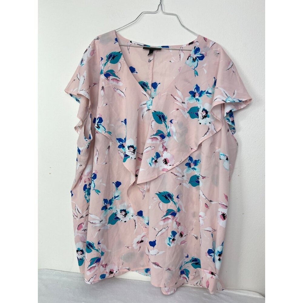 Lane Bryant Blouse 28 top Pale Pink Floral Ruffle Waterfall front